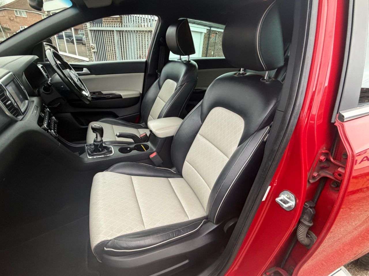 2017 KIA SPORTAGE 2017 KIA SPORTAGE