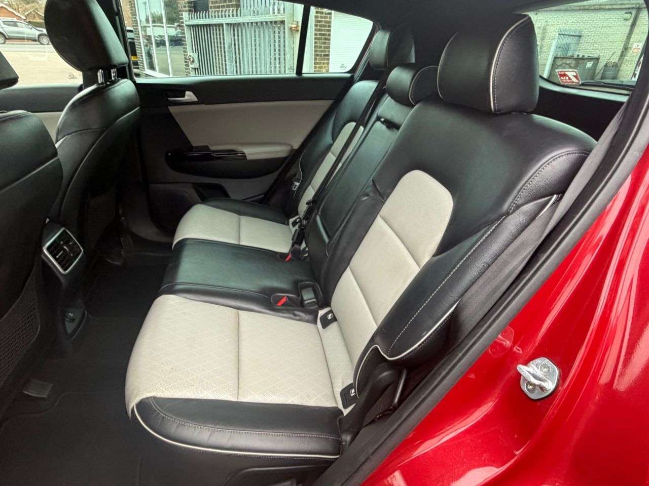 2017 KIA SPORTAGE 2017 KIA SPORTAGE