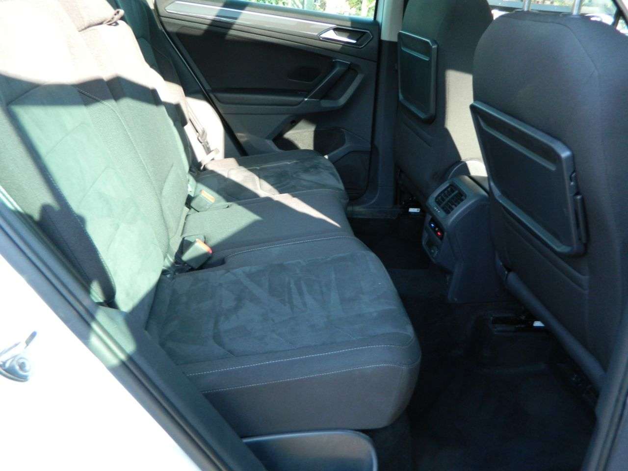 2017 VOLKSWAGEN TIGUAN 2017 VOLKSWAGEN TIGUAN