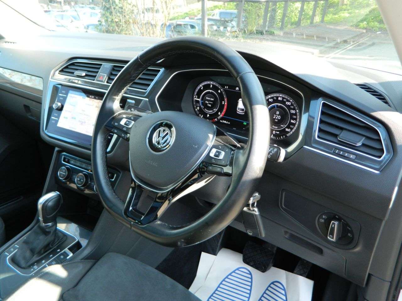 2017 VOLKSWAGEN TIGUAN 2017 VOLKSWAGEN TIGUAN