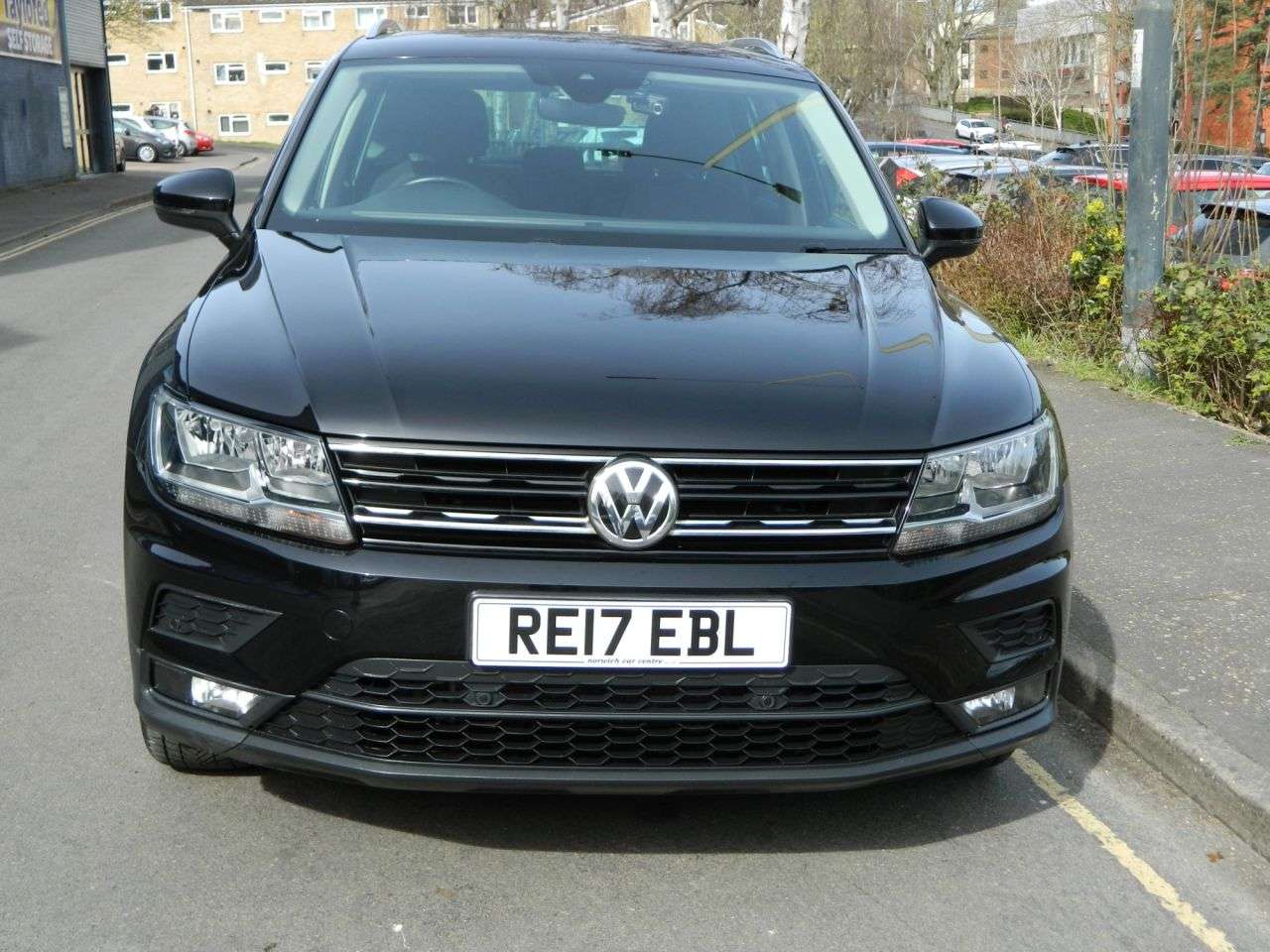 2017 VOLKSWAGEN TIGUAN 2017 VOLKSWAGEN TIGUAN