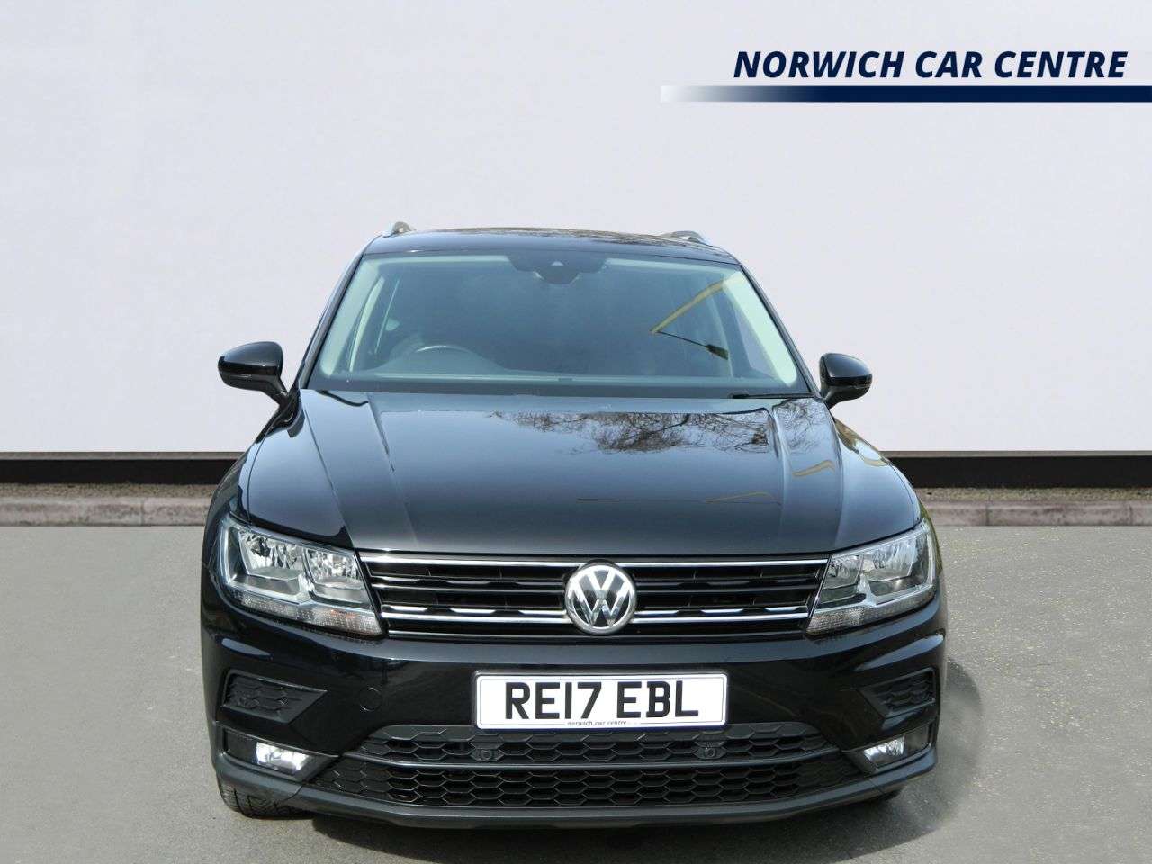 2017 VOLKSWAGEN TIGUAN 2017 VOLKSWAGEN TIGUAN