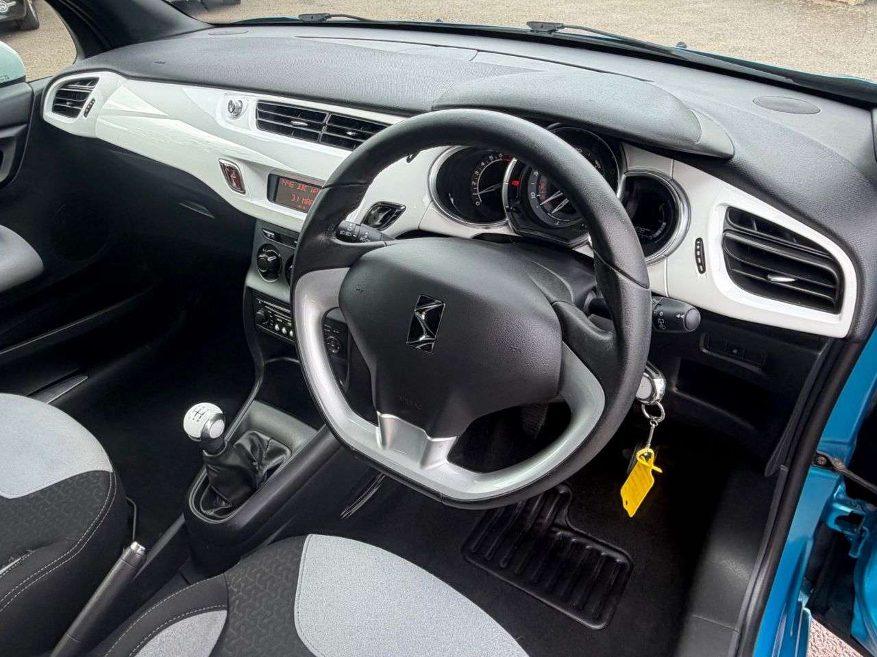 2014 CITROEN DS3 2014 CITROEN DS3