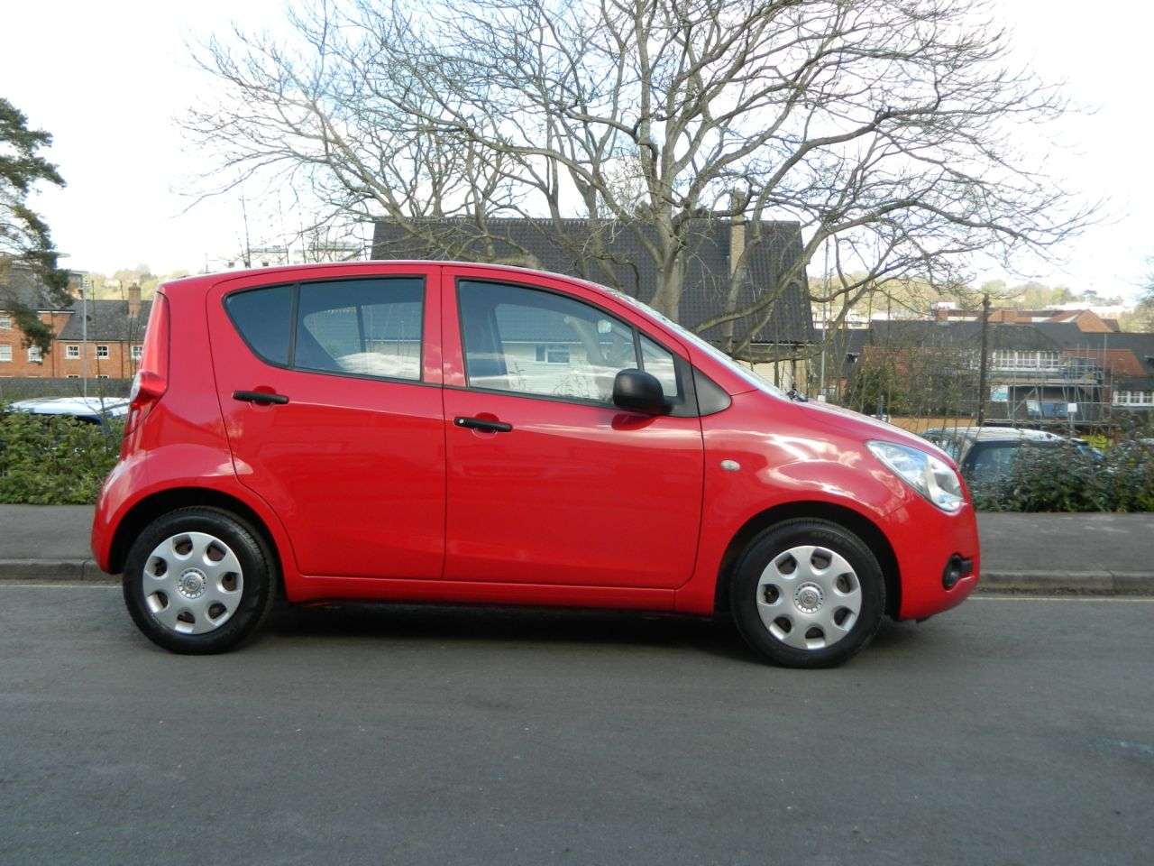 A 2010 VAUXHALL AGILA 1.0 ecoFLEX 12V Expression MPV 5dr Petrol Manual Euro 5 (65 ps) LOW MILES L A 2010 VAUXHALL AGILA 1.0 ecoFLEX 12V Expression MPV 5dr Petrol Manual Euro 5 (65 ps) LOW MILES L