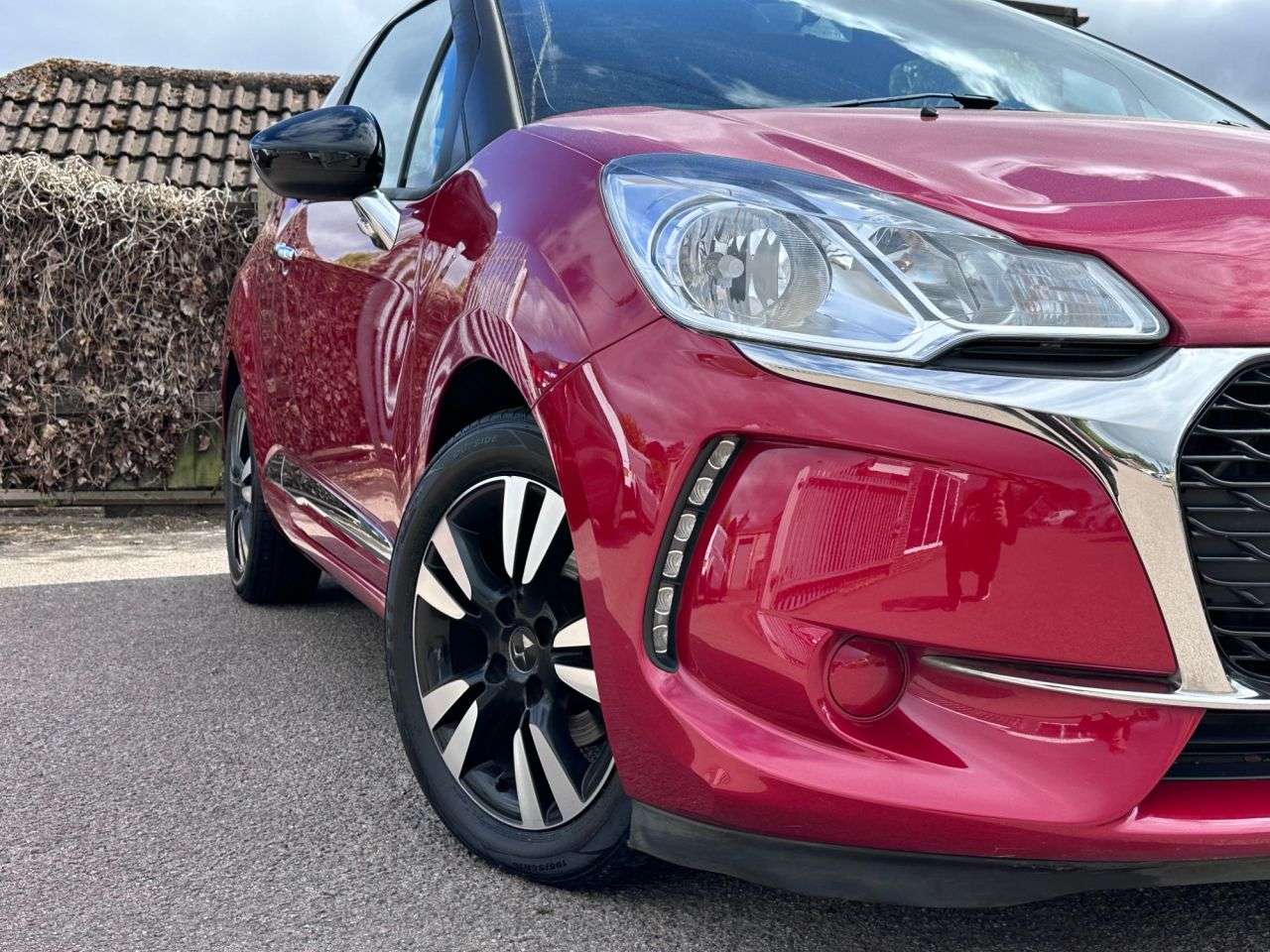 2017 DS AUTOMOBILES DS 3 2017 DS AUTOMOBILES DS 3