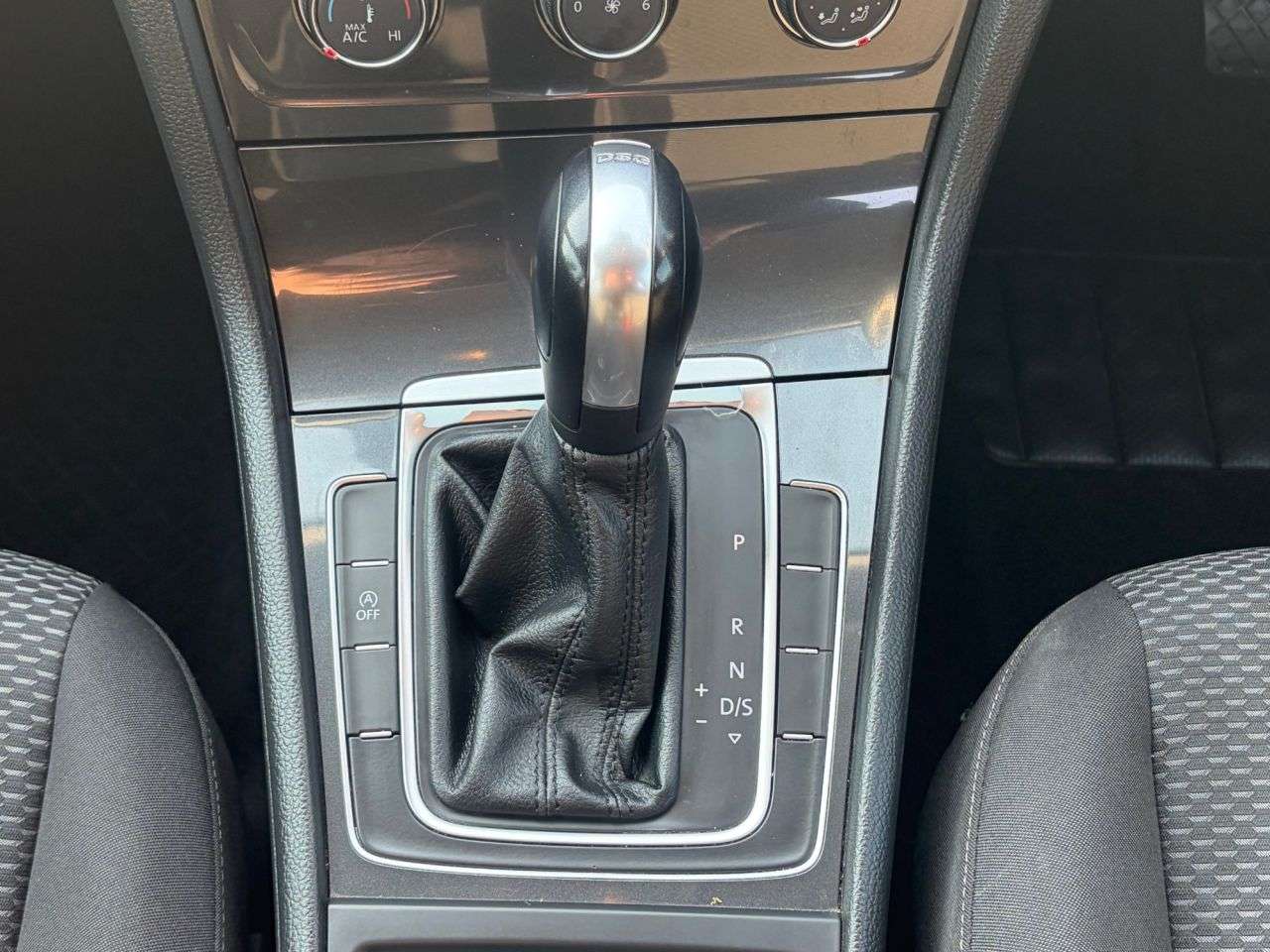 2018 VOLKSWAGEN GOLF 2018 VOLKSWAGEN GOLF