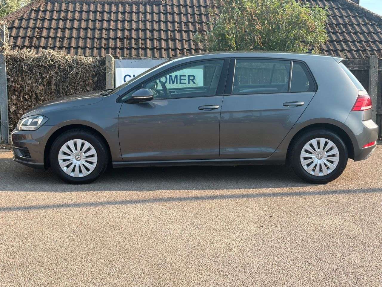 2018 VOLKSWAGEN GOLF 2018 VOLKSWAGEN GOLF