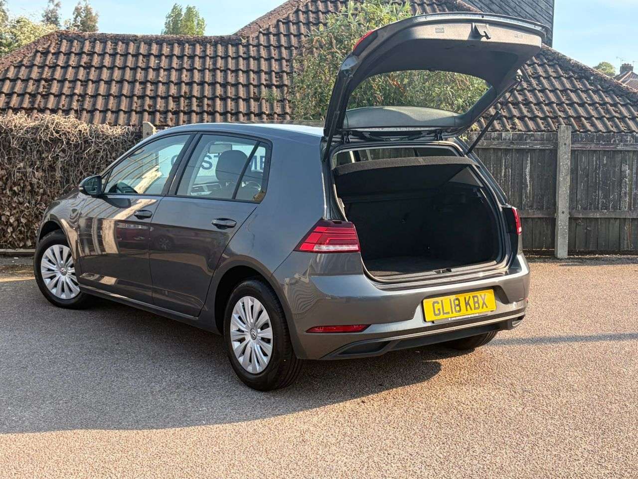 2018 VOLKSWAGEN GOLF 2018 VOLKSWAGEN GOLF