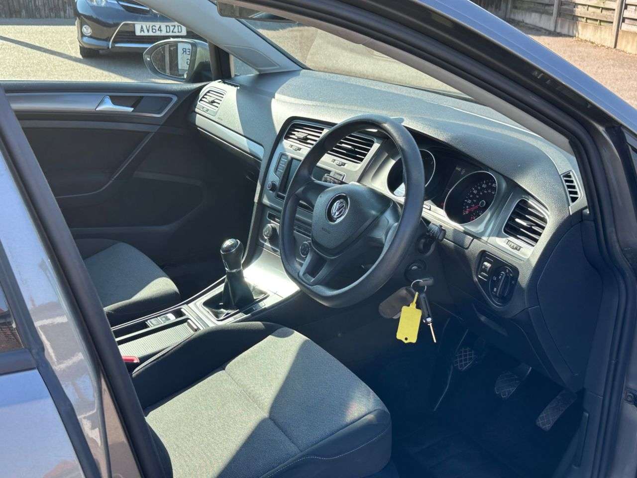 2017 VOLKSWAGEN GOLF 2017 VOLKSWAGEN GOLF