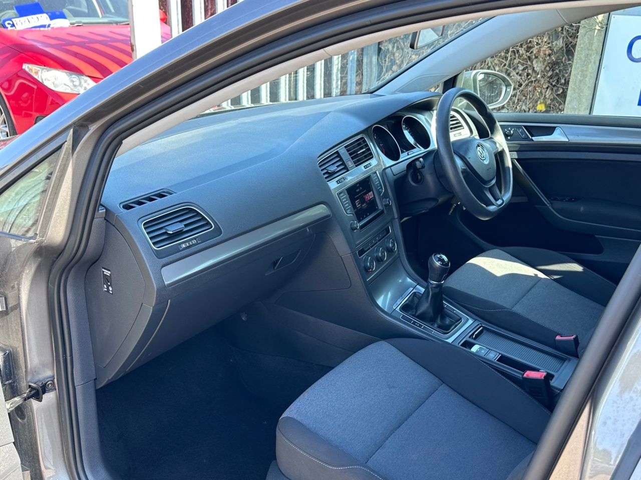 2017 VOLKSWAGEN GOLF 2017 VOLKSWAGEN GOLF