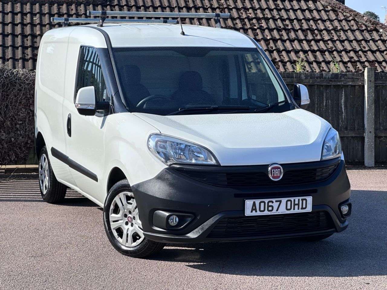 A 2017 FIAT DOBLO 1.3 MultiJetII SX Panel Van 5dr Diesel Manual L1 H1 Euro 6 (95 bhp) A 2017 FIAT DOBLO 1.3 MultiJetII SX Panel Van 5dr Diesel Manual L1 H1 Euro 6 (95 bhp)