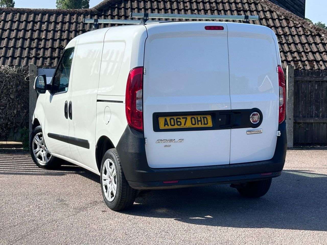 A 2017 FIAT DOBLO 1.3 MultiJetII SX Panel Van 5dr Diesel Manual L1 H1 Euro 6 (95 bhp) A 2017 FIAT DOBLO 1.3 MultiJetII SX Panel Van 5dr Diesel Manual L1 H1 Euro 6 (95 bhp)