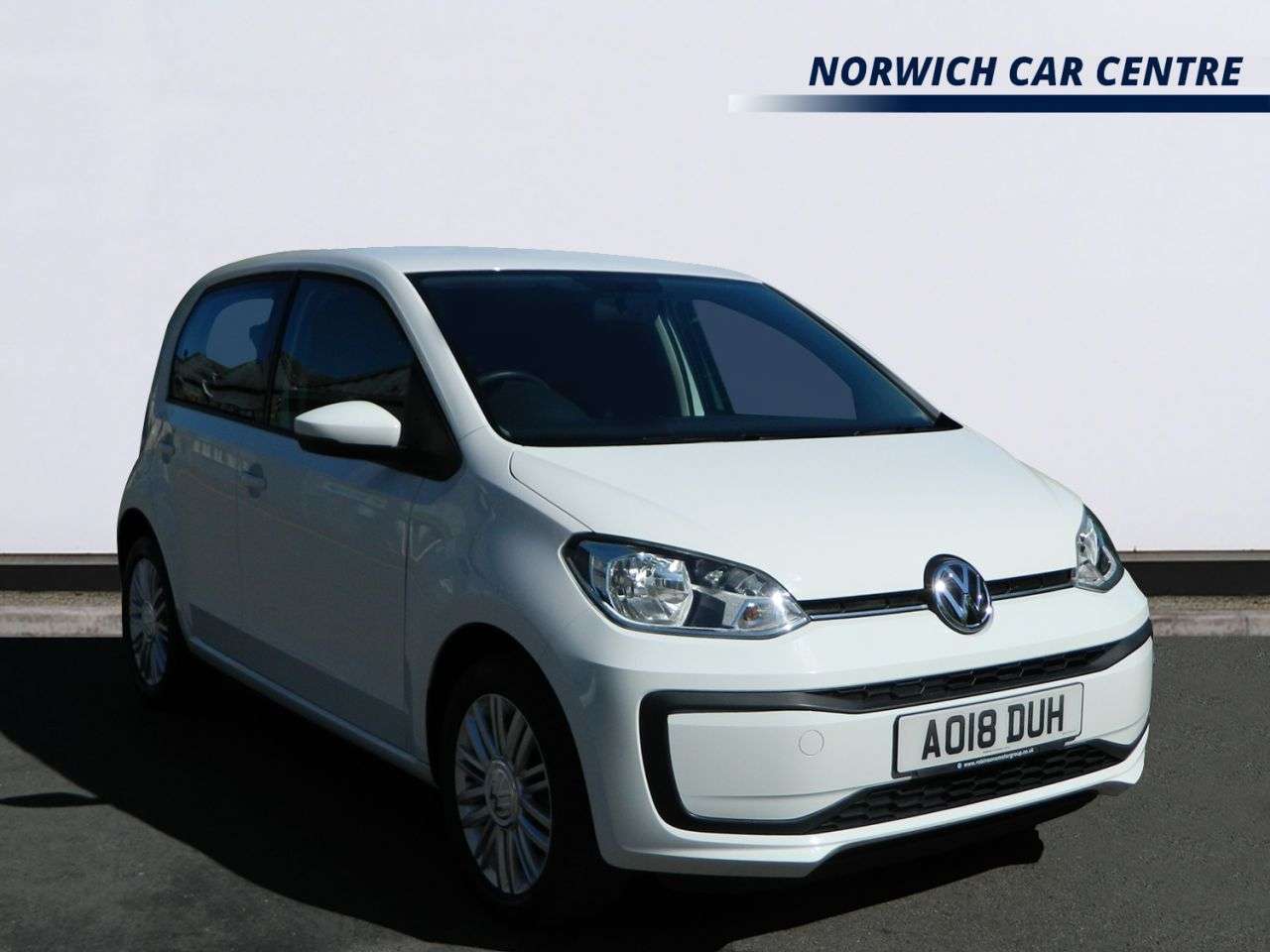 A 2018 VOLKSWAGEN UP! 1.0 Move up! Hatchback 5dr Petrol Manual Euro 6 (s/s) (60 ps) DAB RADIO BLU A 2018 VOLKSWAGEN UP! 1.0 Move up! Hatchback 5dr Petrol Manual Euro 6 (s/s) (60 ps) DAB RADIO BLU