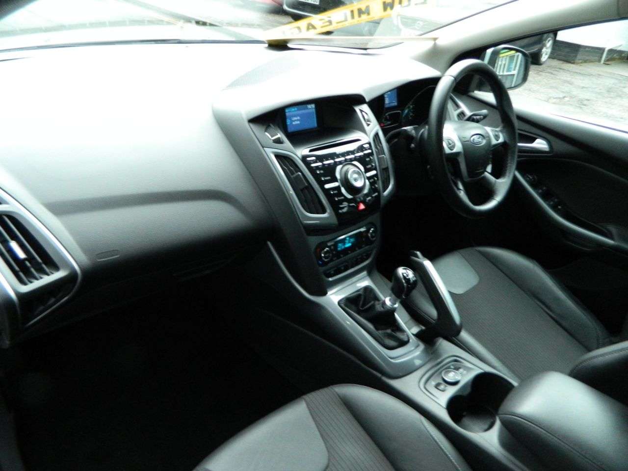 2011 FORD FOCUS 2011 FORD FOCUS
