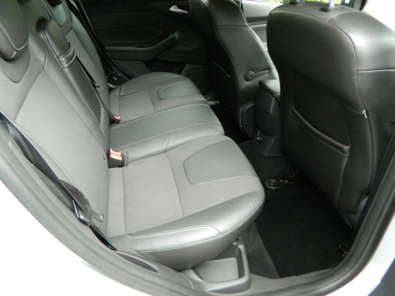 2011 FORD FOCUS 2011 FORD FOCUS