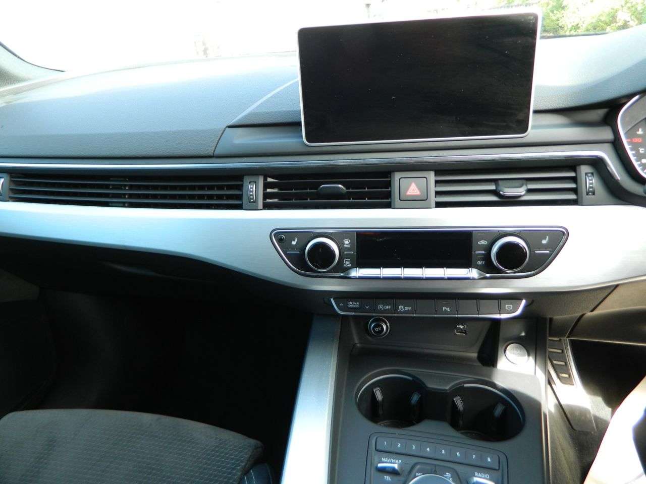 2018 AUDI A4 AVANT 2018 AUDI A4 AVANT