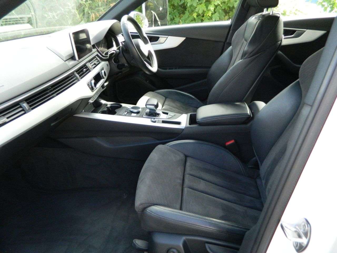 2018 AUDI A4 AVANT 2018 AUDI A4 AVANT