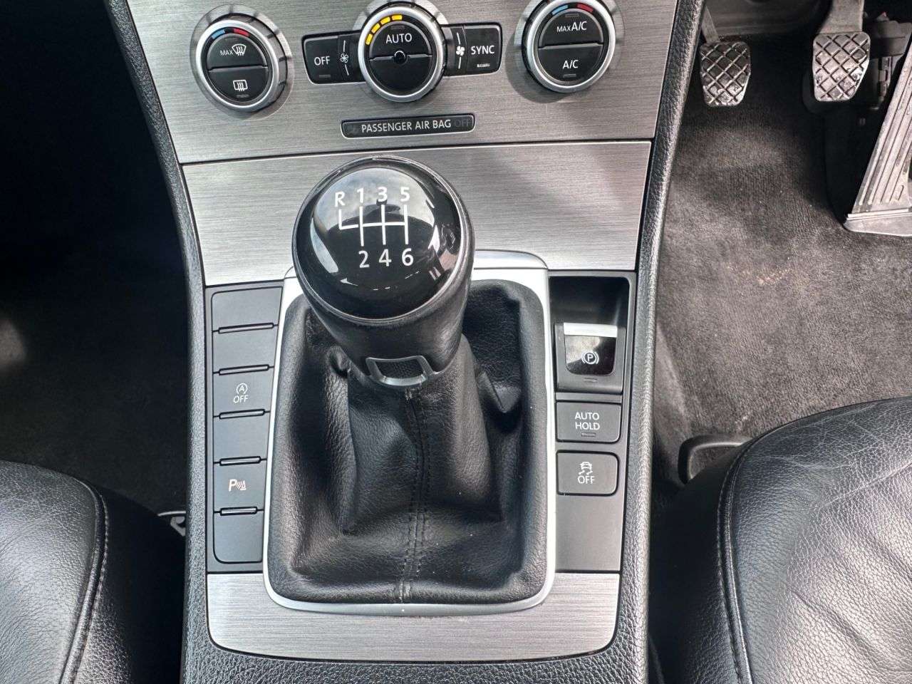 2014 VOLKSWAGEN PASSAT 2014 VOLKSWAGEN PASSAT