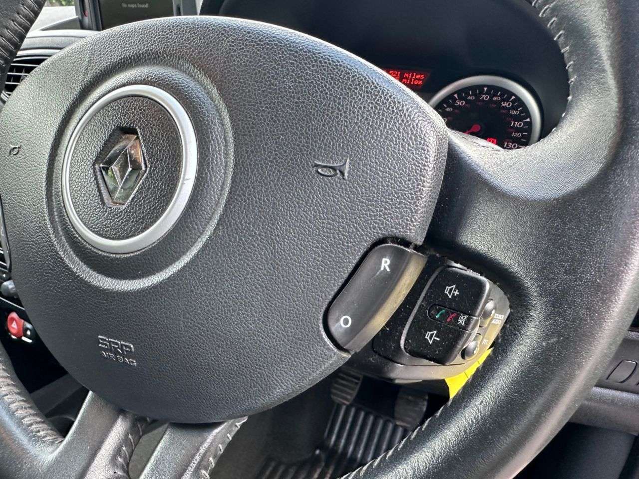 2011 RENAULT CLIO 2011 RENAULT CLIO