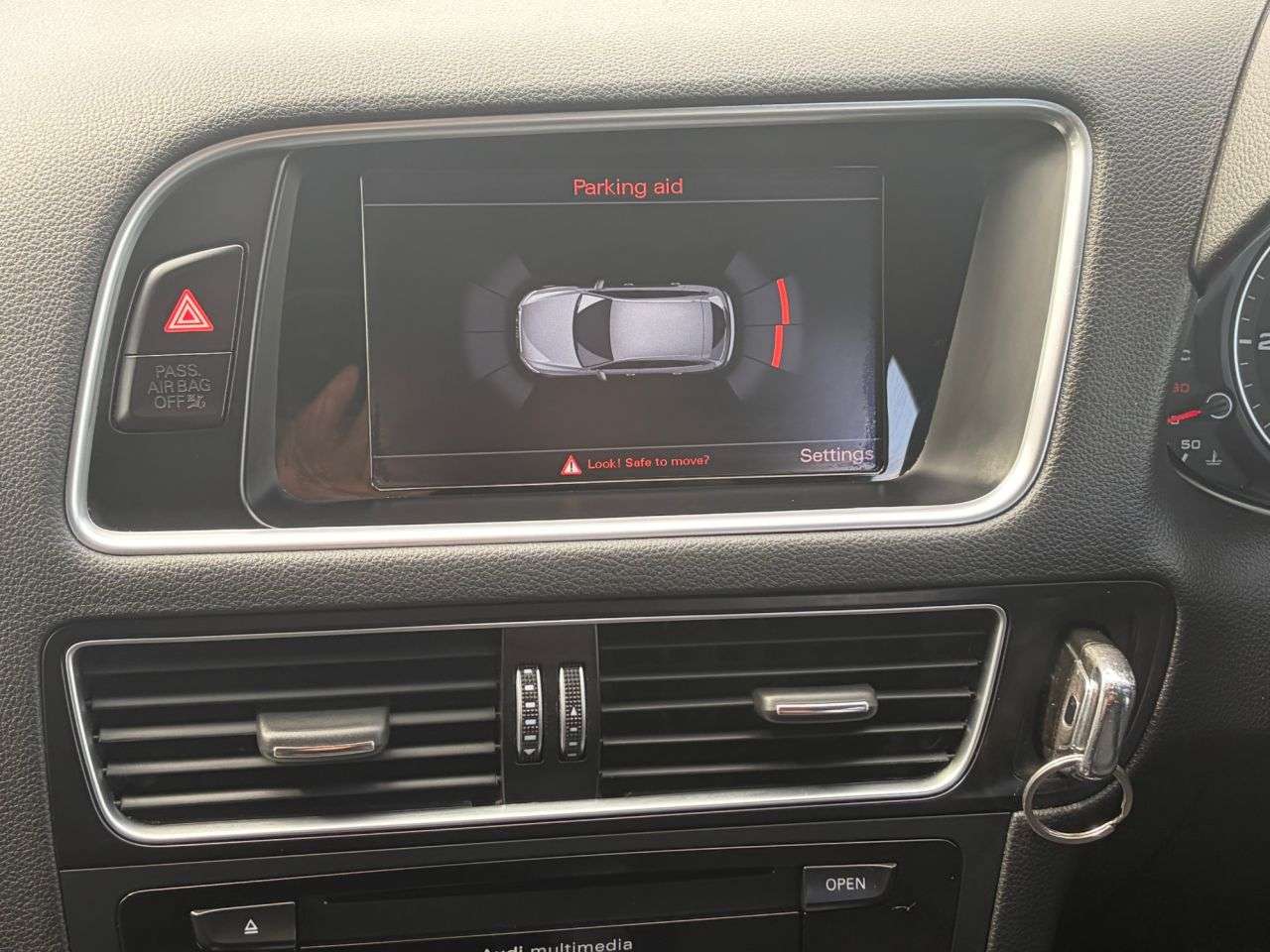 2016 AUDI Q5 2016 AUDI Q5