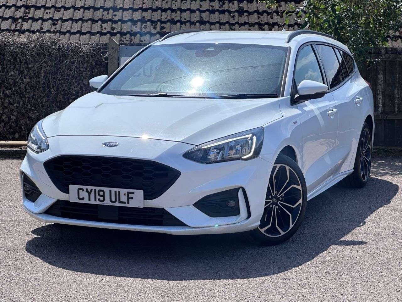 A 2019 FORD FOCUS 1.5T EcoBoost ST-Line X Estate 5dr Petrol Manual Euro 6 (s/s) (182 ps) A 2019 FORD FOCUS 1.5T EcoBoost ST-Line X Estate 5dr Petrol Manual Euro 6 (s/s) (182 ps)
