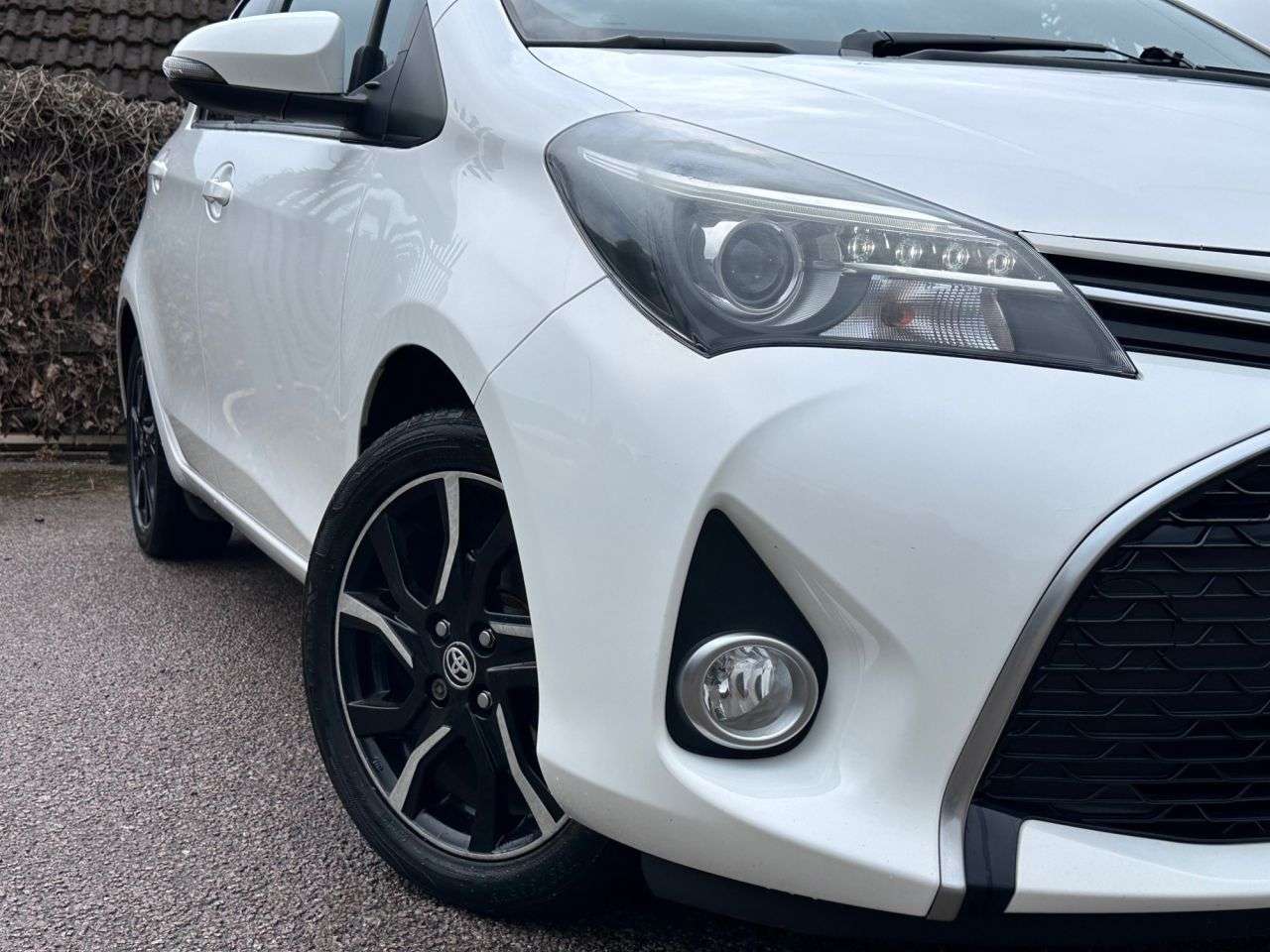 2017 TOYOTA YARIS 2017 TOYOTA YARIS