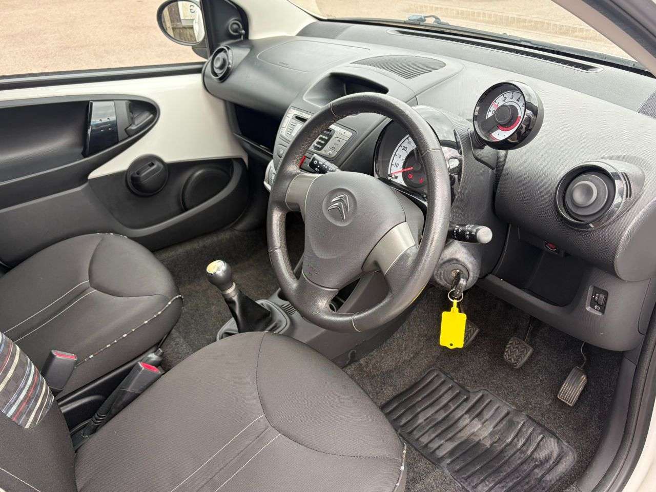 2013 CITROEN C1 2013 CITROEN C1