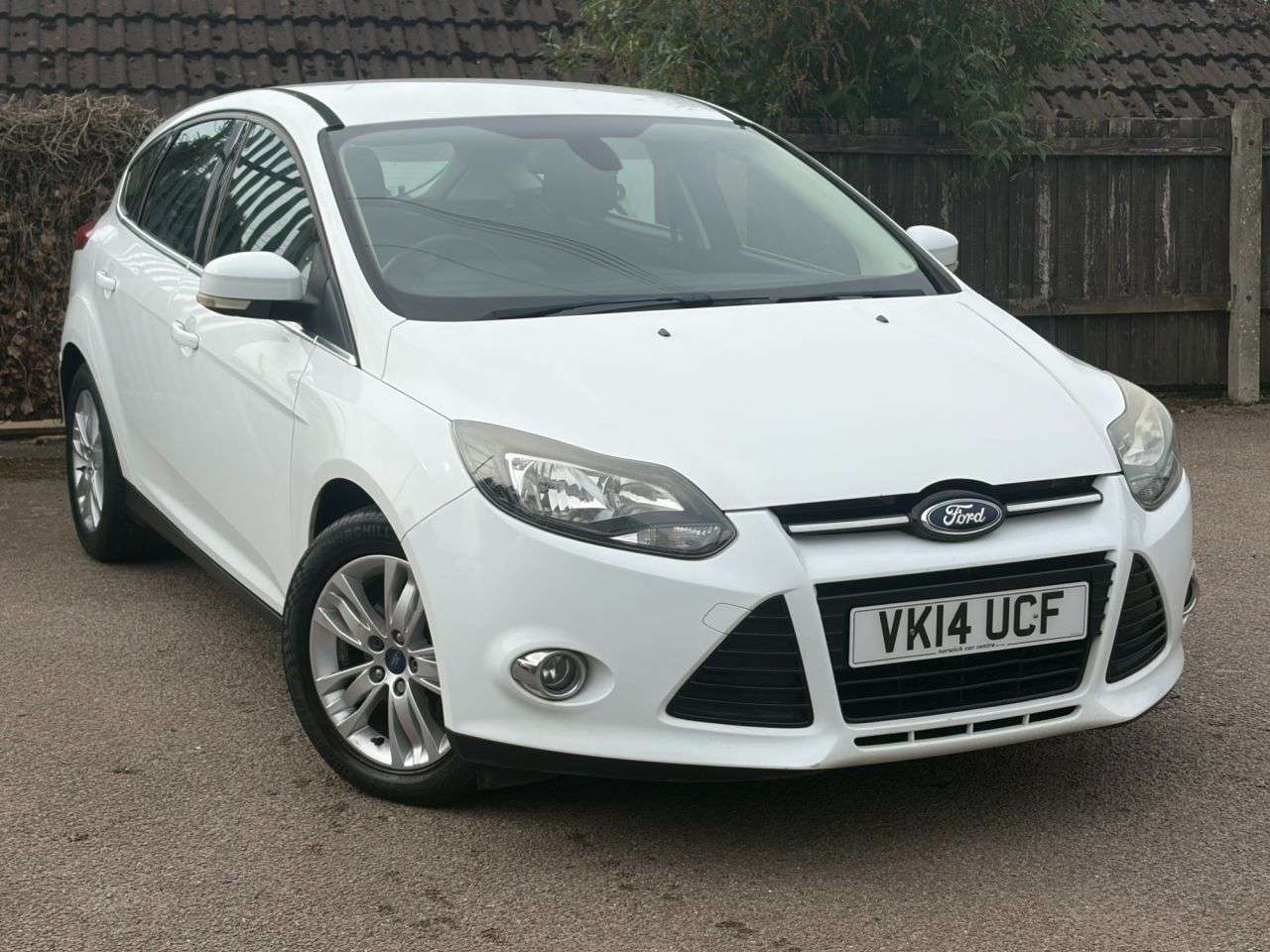 A 2014 FORD FOCUS 1.6 TDCi Titanium Navigator Hatchback 5dr Diesel Manual Euro 5 (s/s) (115 p A 2014 FORD FOCUS 1.6 TDCi Titanium Navigator Hatchback 5dr Diesel Manual Euro 5 (s/s) (115 p