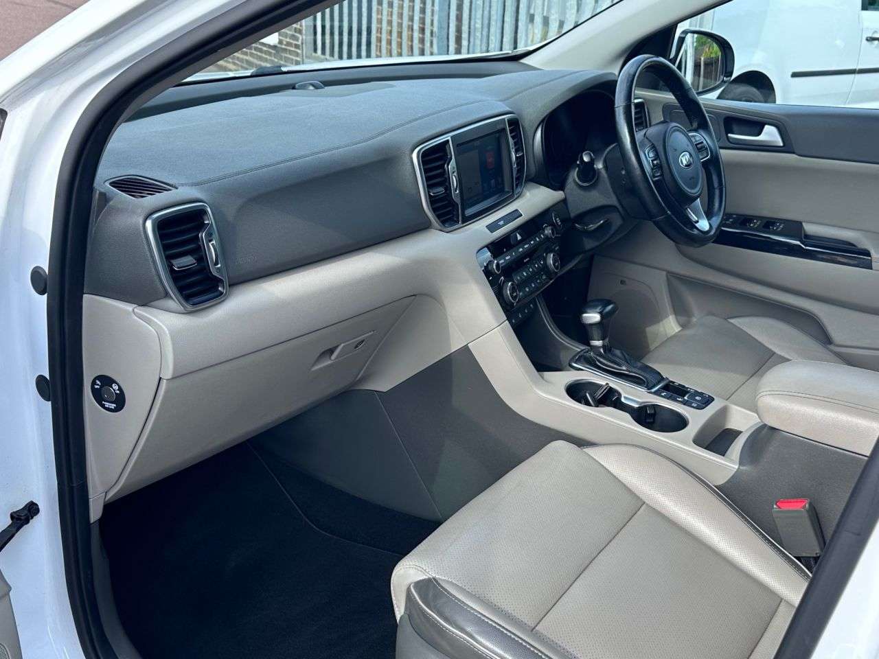 2017 KIA SPORTAGE 2017 KIA SPORTAGE