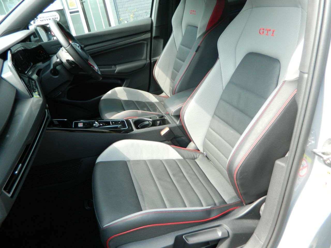 2024 VOLKSWAGEN GOLF 2024 VOLKSWAGEN GOLF