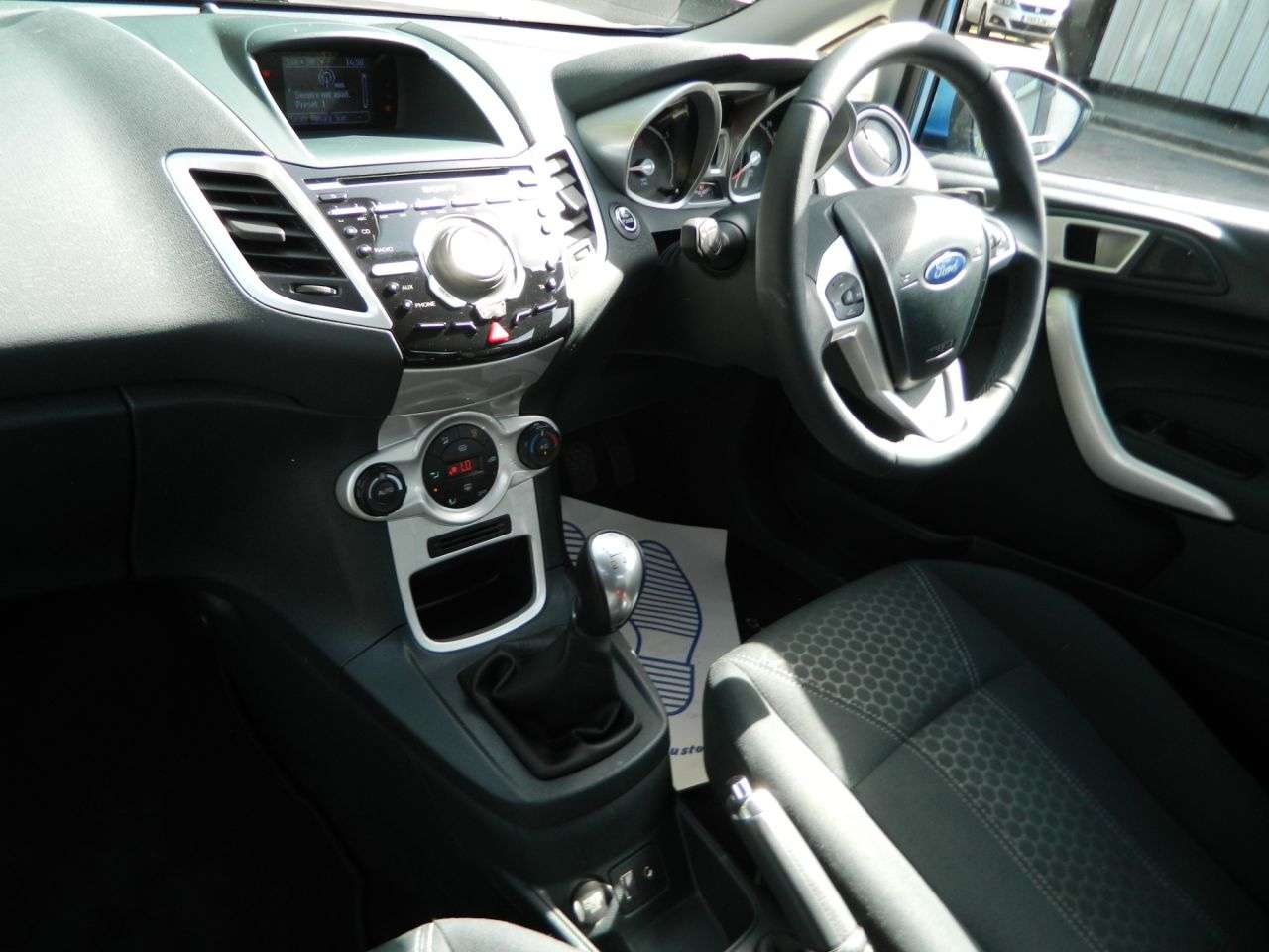 2011 FORD FIESTA 2011 FORD FIESTA