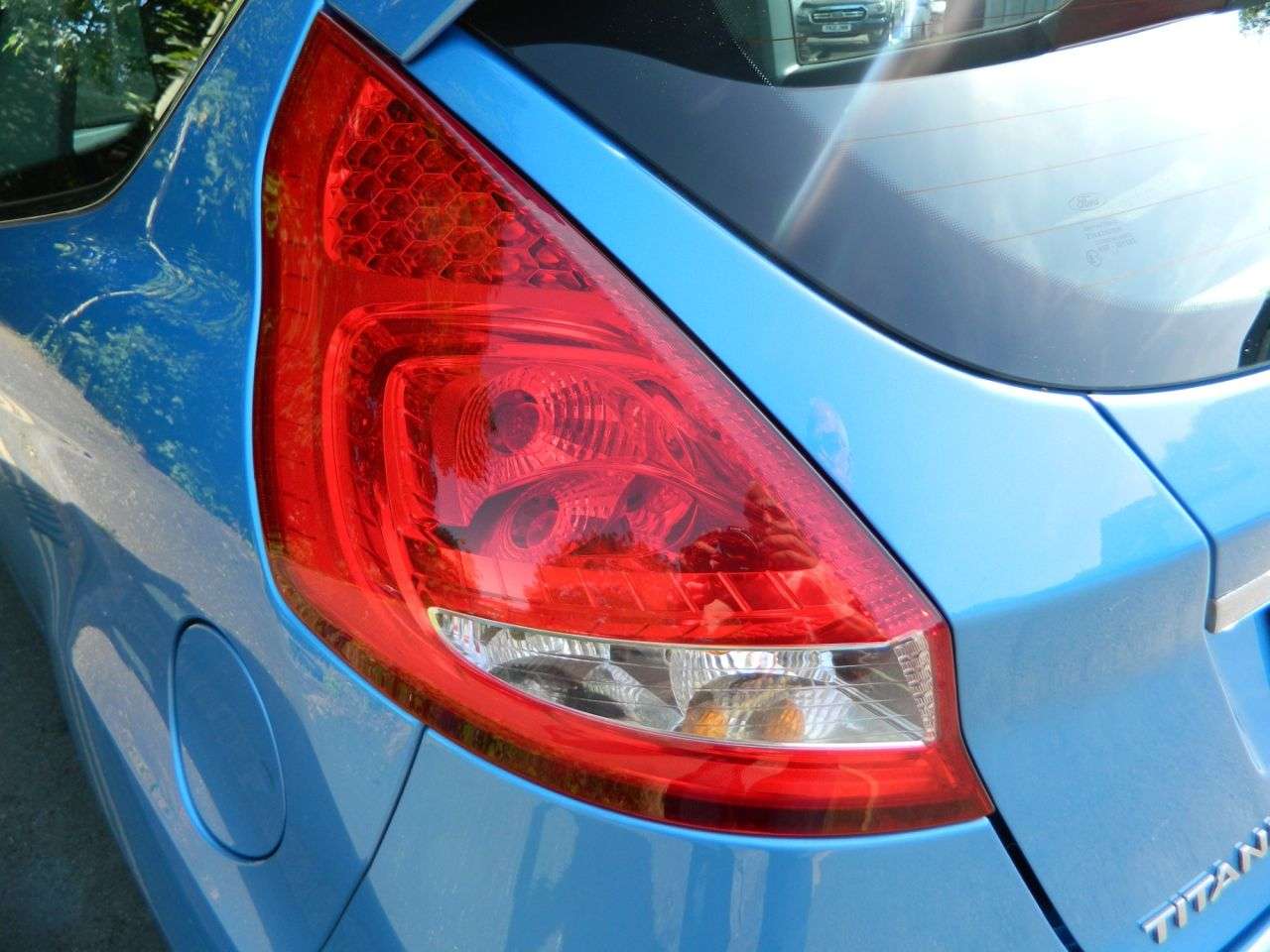 2011 FORD FIESTA 2011 FORD FIESTA