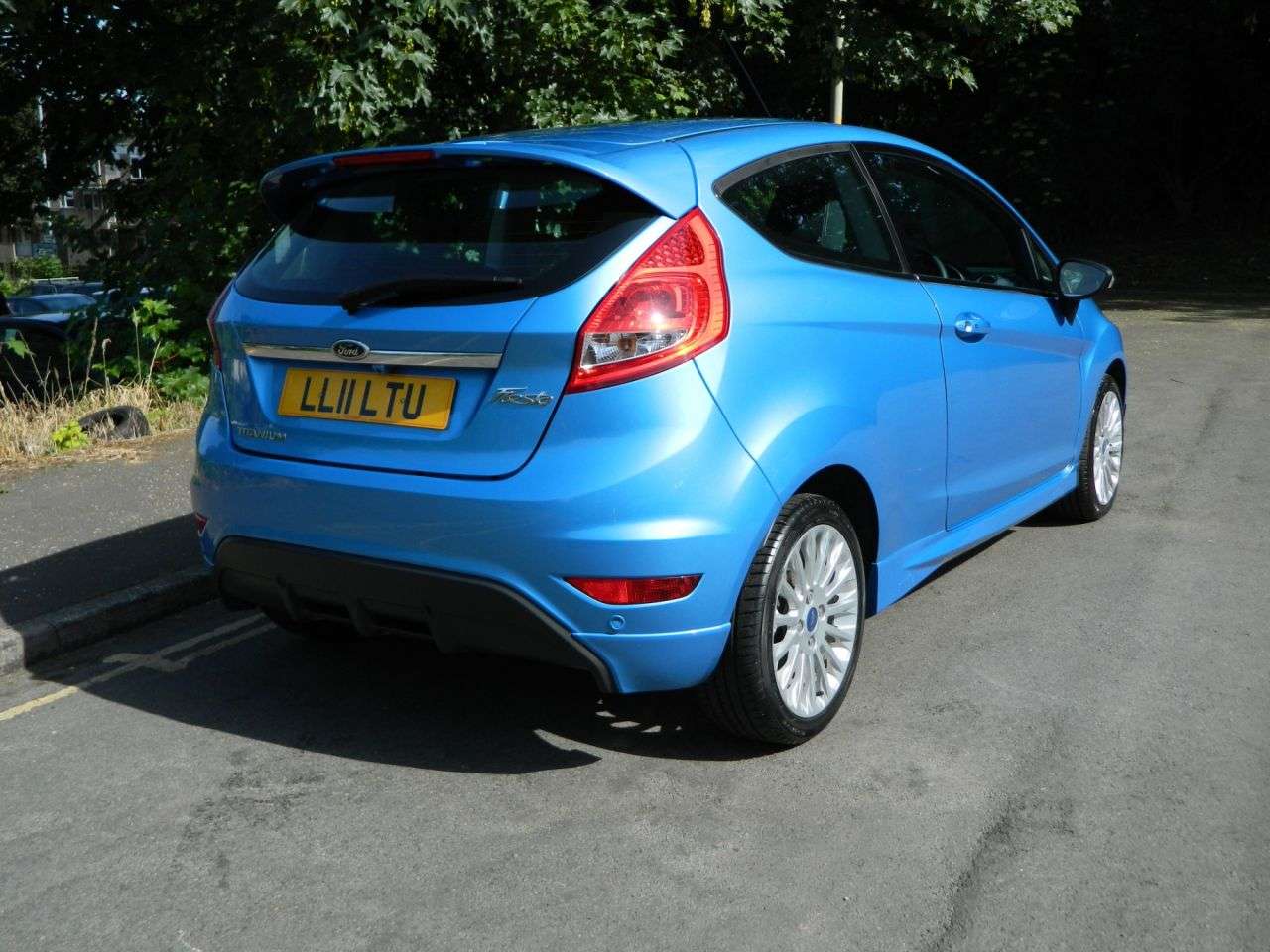 2011 FORD FIESTA 2011 FORD FIESTA