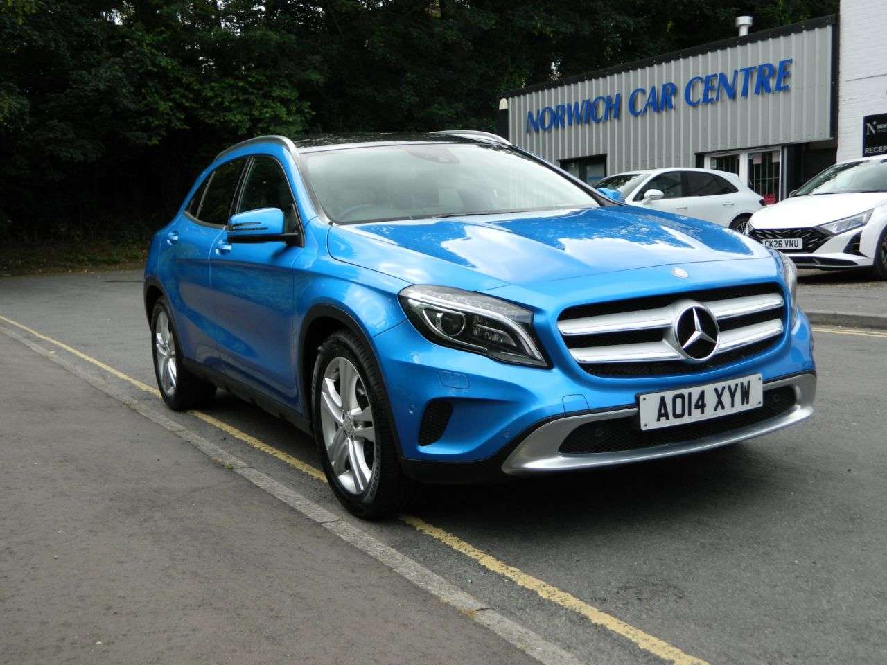 A 2014 MERCEDES-BENZ GLA 2.0 GLA250 SE SUV 5dr Petrol G-Tronic 4MATIC Euro 6 (s/s) (211 ps) PAN SUNR A 2014 MERCEDES-BENZ GLA 2.0 GLA250 SE SUV 5dr Petrol G-Tronic 4MATIC Euro 6 (s/s) (211 ps) PAN SUNR