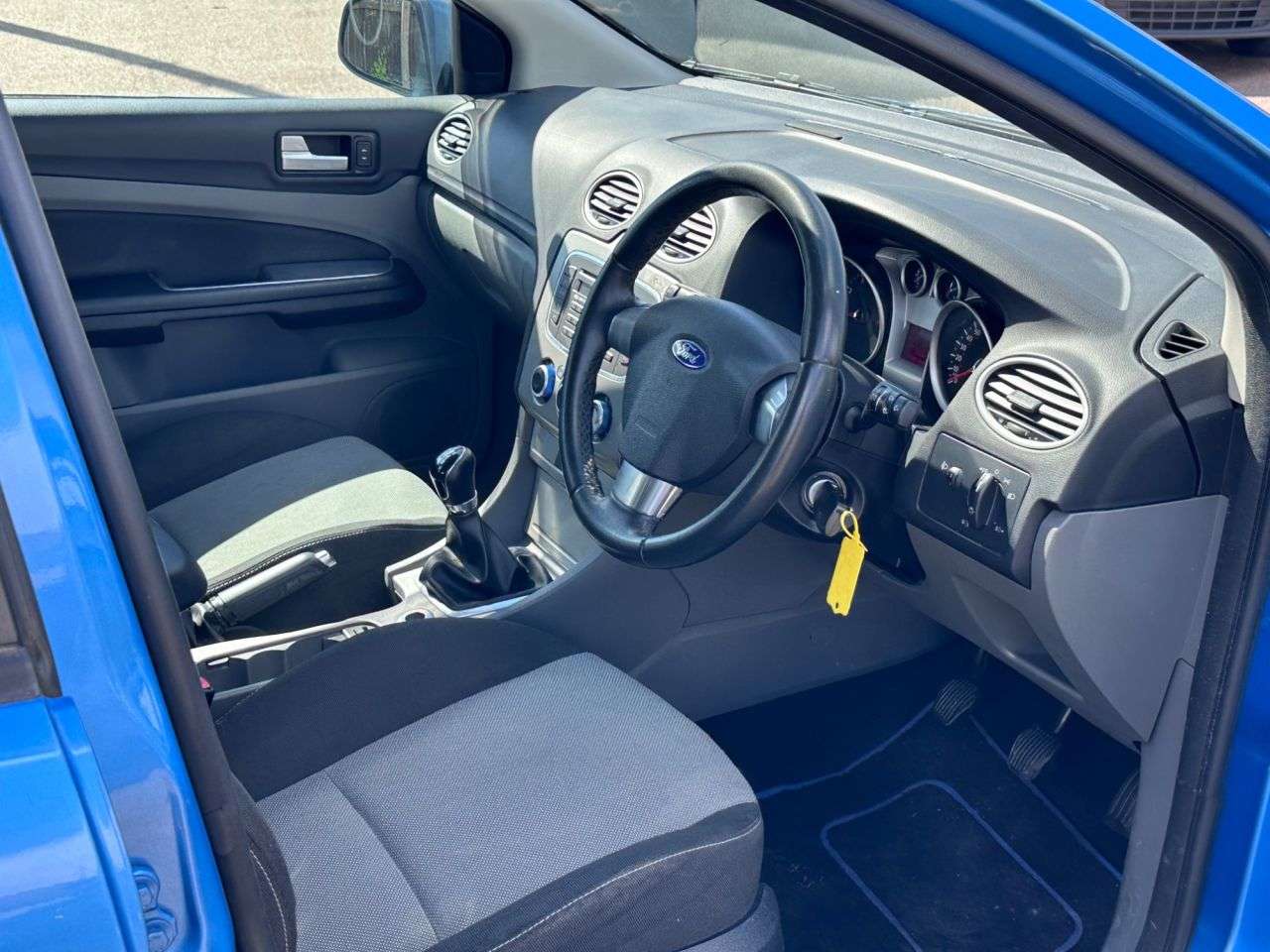 2010 FORD FOCUS 2010 FORD FOCUS