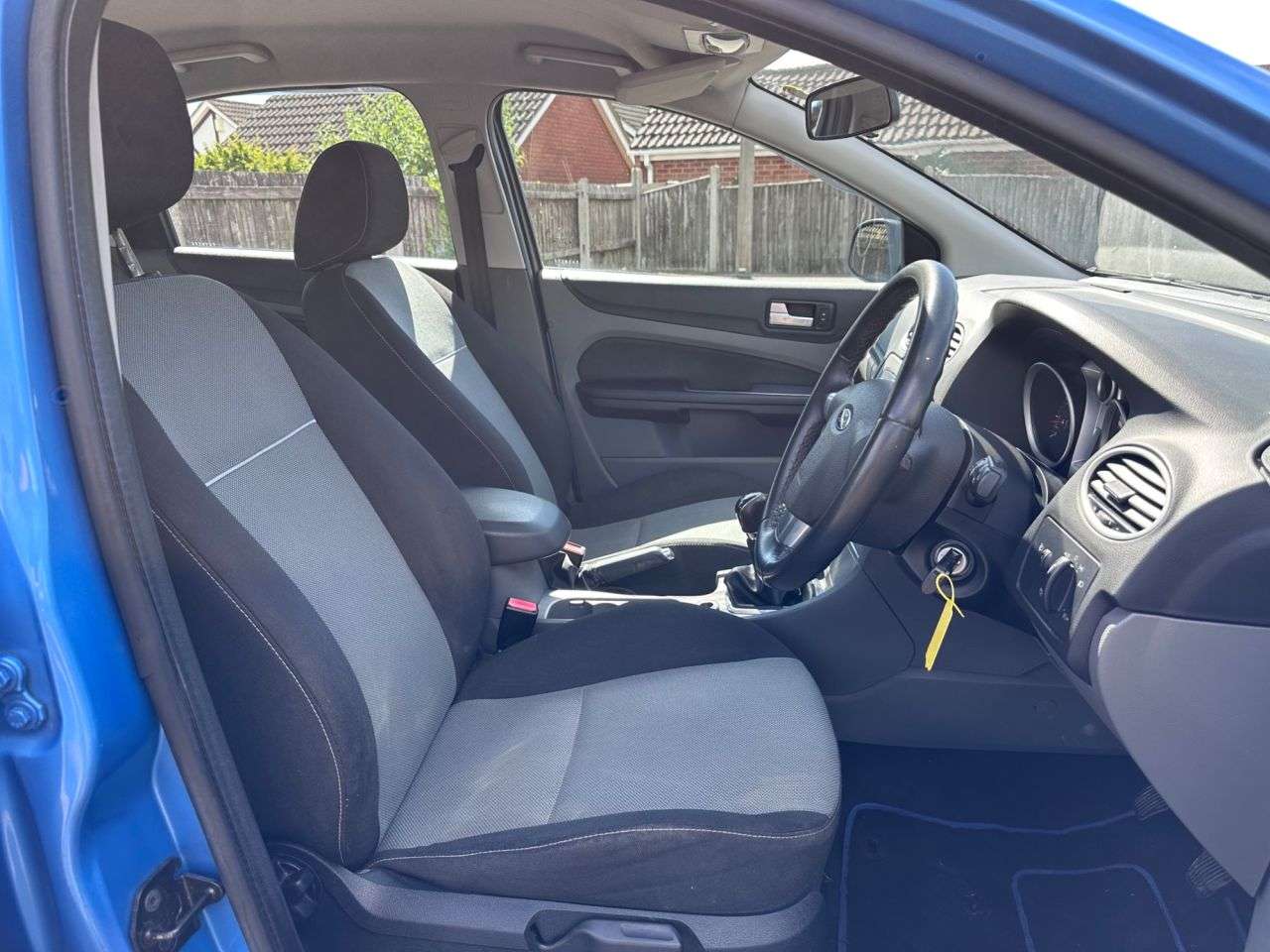 2010 FORD FOCUS 2010 FORD FOCUS