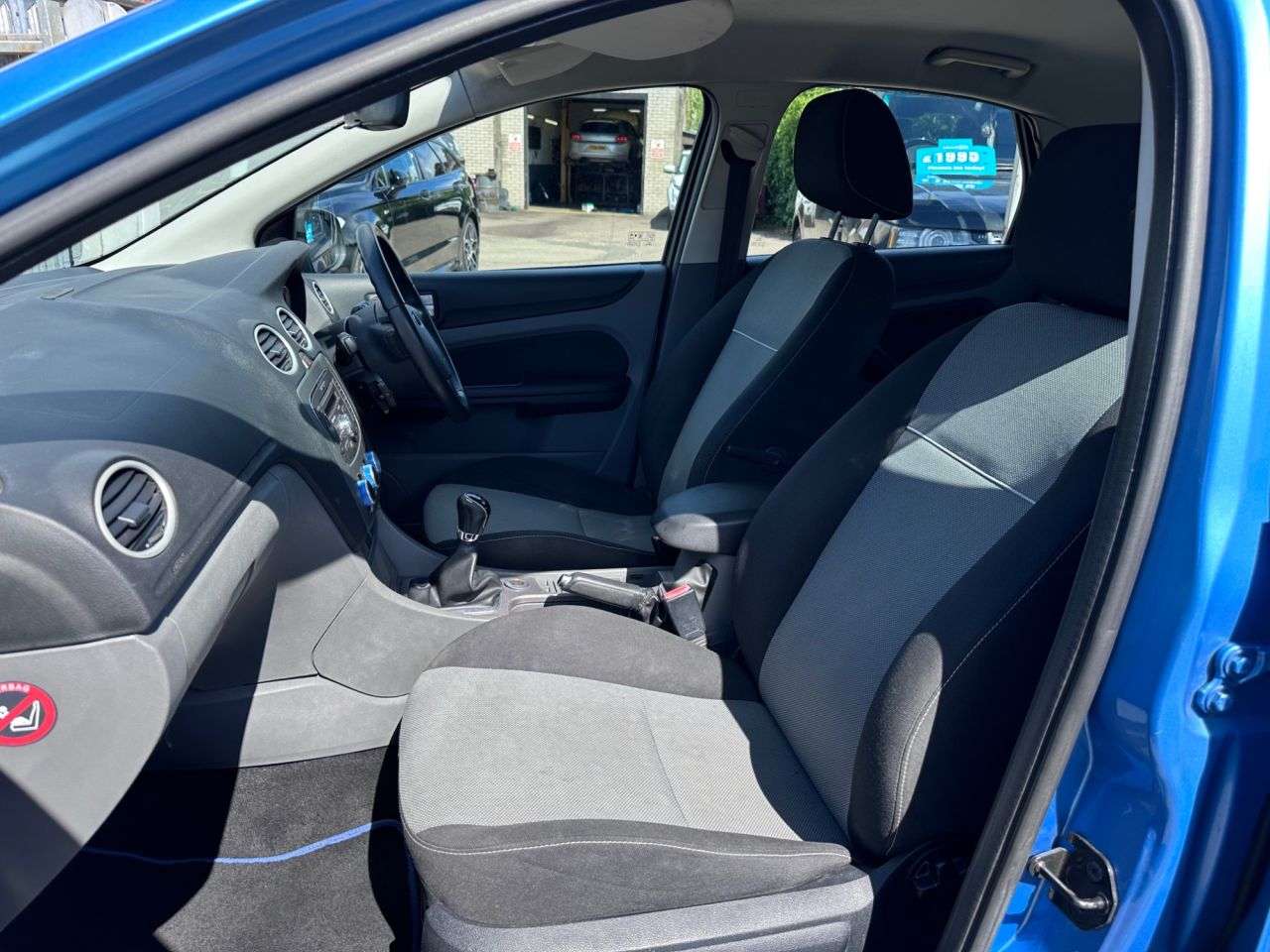 2010 FORD FOCUS 2010 FORD FOCUS