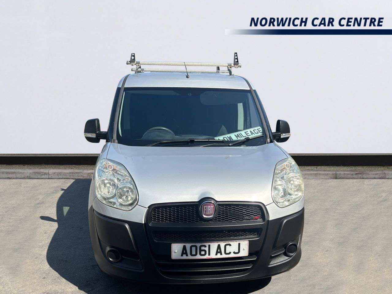 2011 FIAT DOBLO 2011 FIAT DOBLO