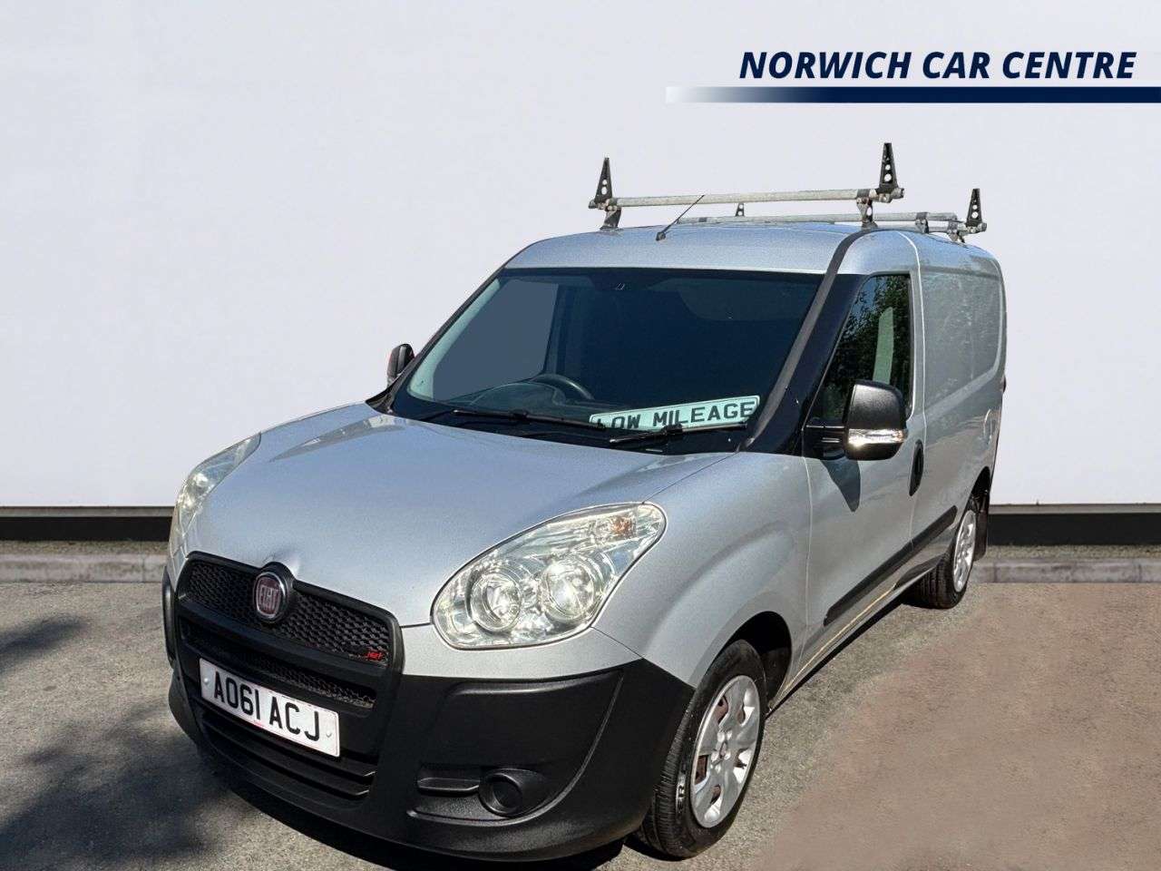 2011 FIAT DOBLO 2011 FIAT DOBLO
