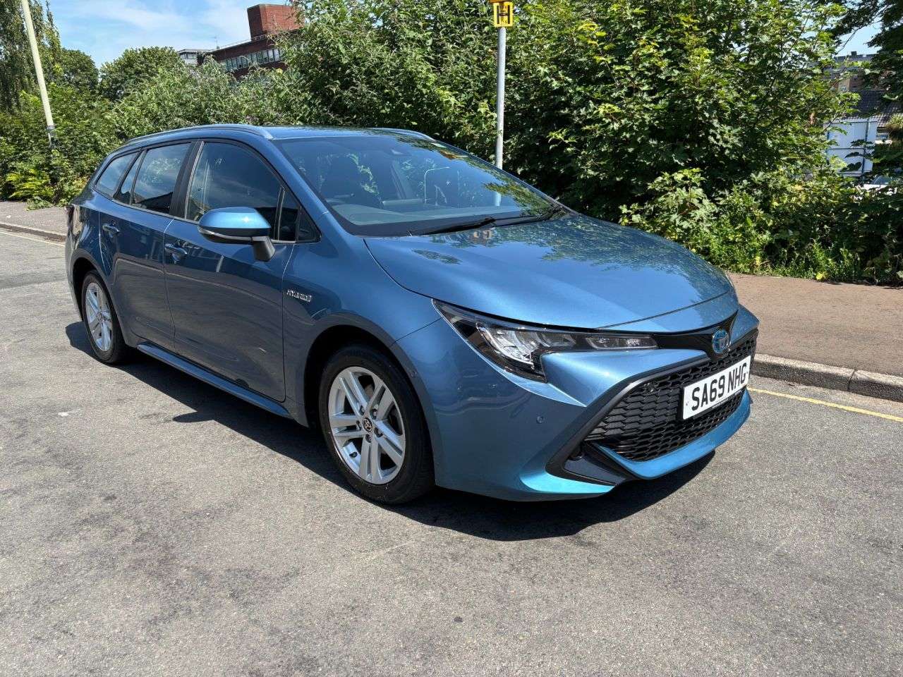 A 2020 TOYOTA COROLLA 1.8 VVT-h Icon Tech Touring Sports 5dr Petrol Hybrid CVT Euro 6 (s/s) (122 A 2020 TOYOTA COROLLA 1.8 VVT-h Icon Tech Touring Sports 5dr Petrol Hybrid CVT Euro 6 (s/s) (122