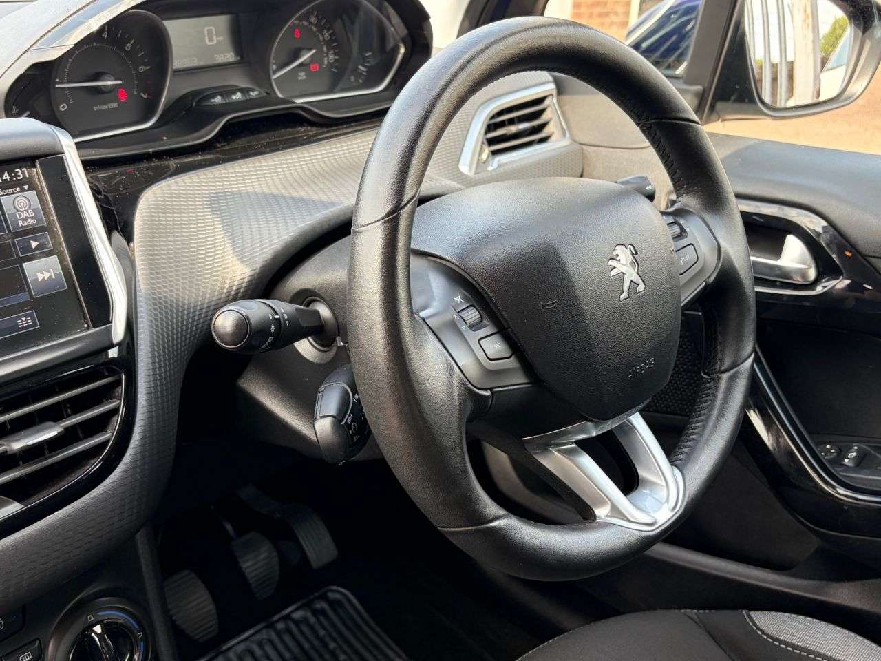 2016 PEUGEOT 208 2016 PEUGEOT 208