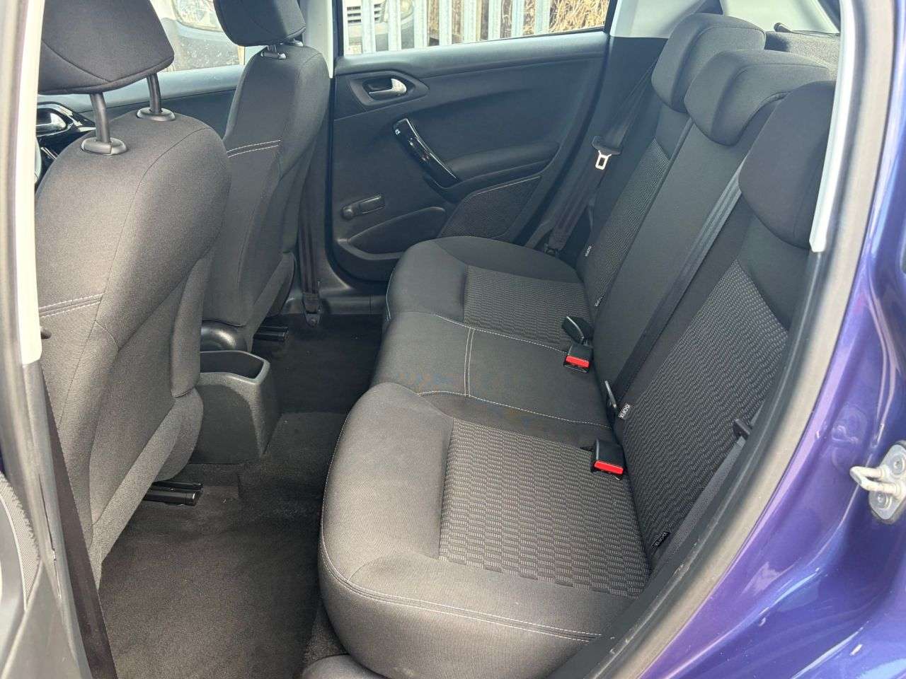 2016 PEUGEOT 208 2016 PEUGEOT 208