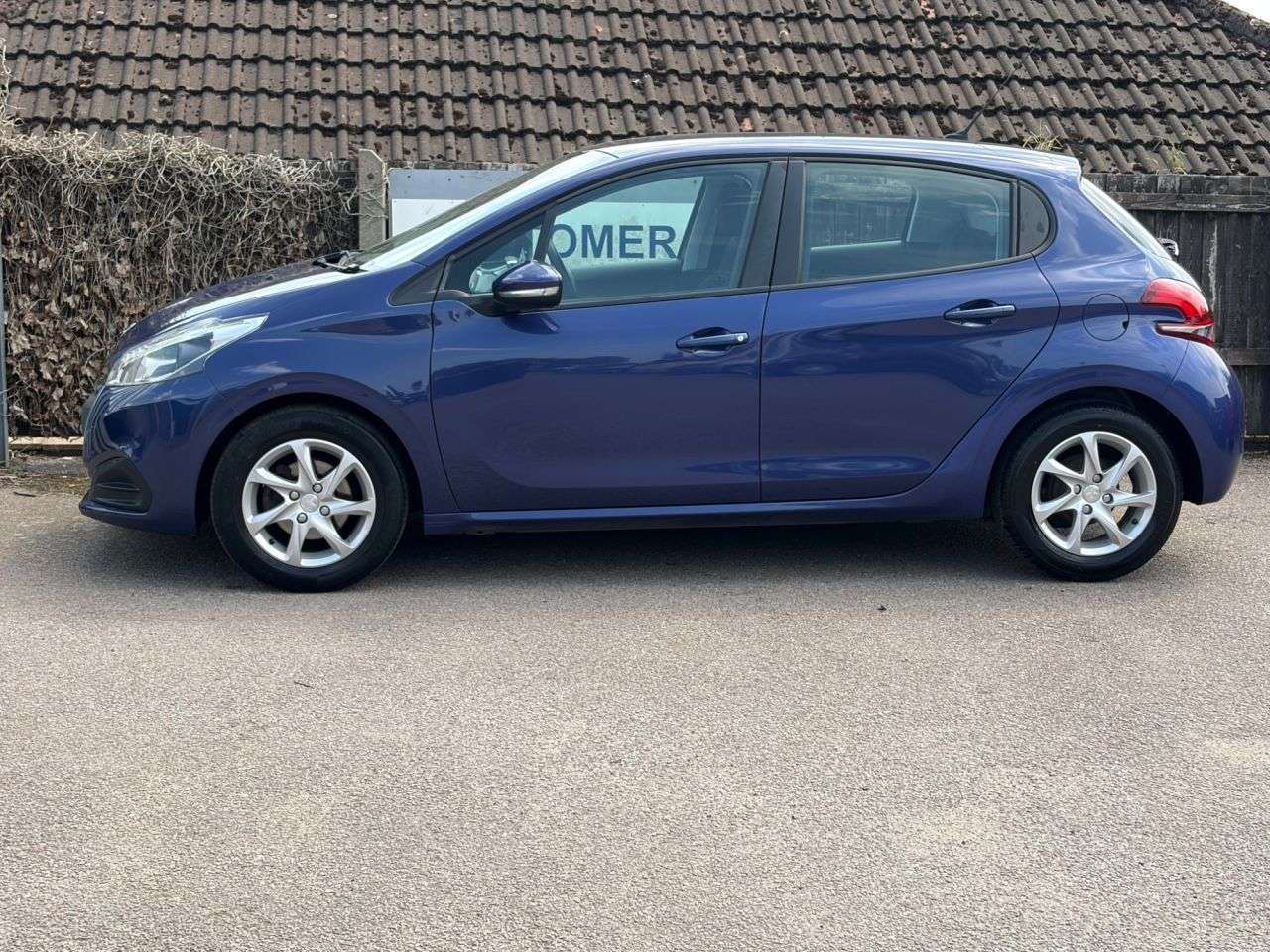 2016 PEUGEOT 208 2016 PEUGEOT 208