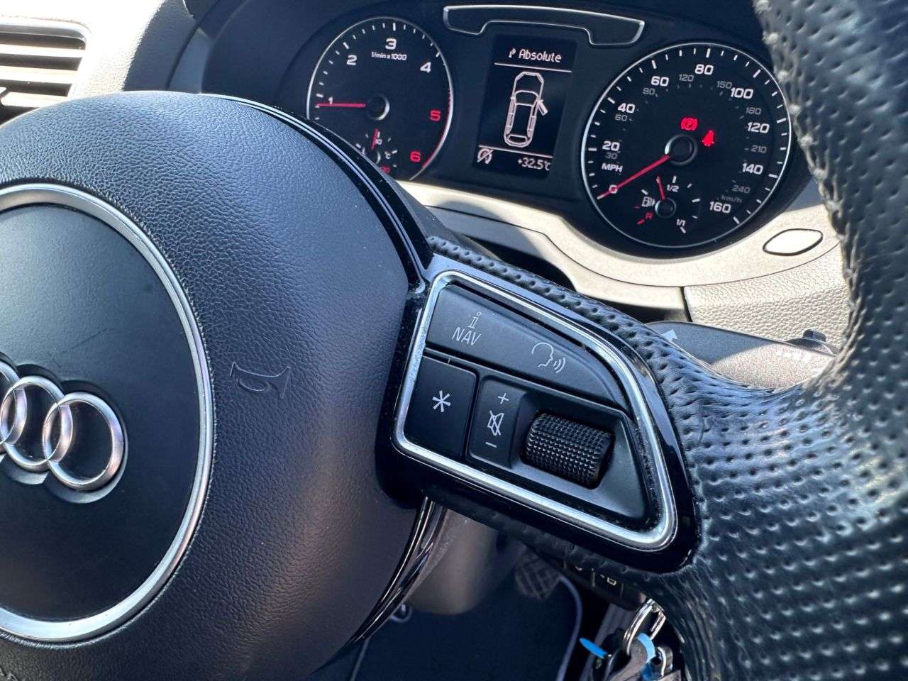 2017 AUDI Q3 2017 AUDI Q3