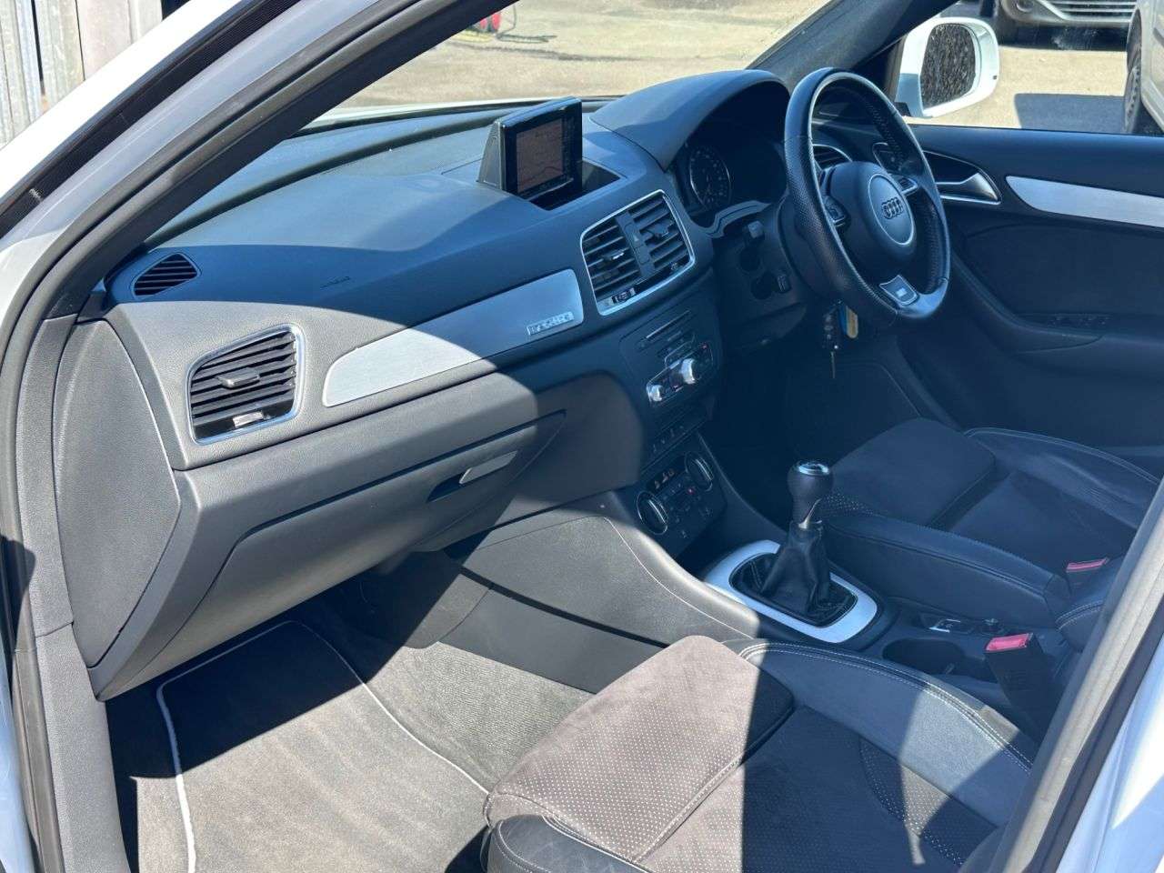 2017 AUDI Q3 2017 AUDI Q3