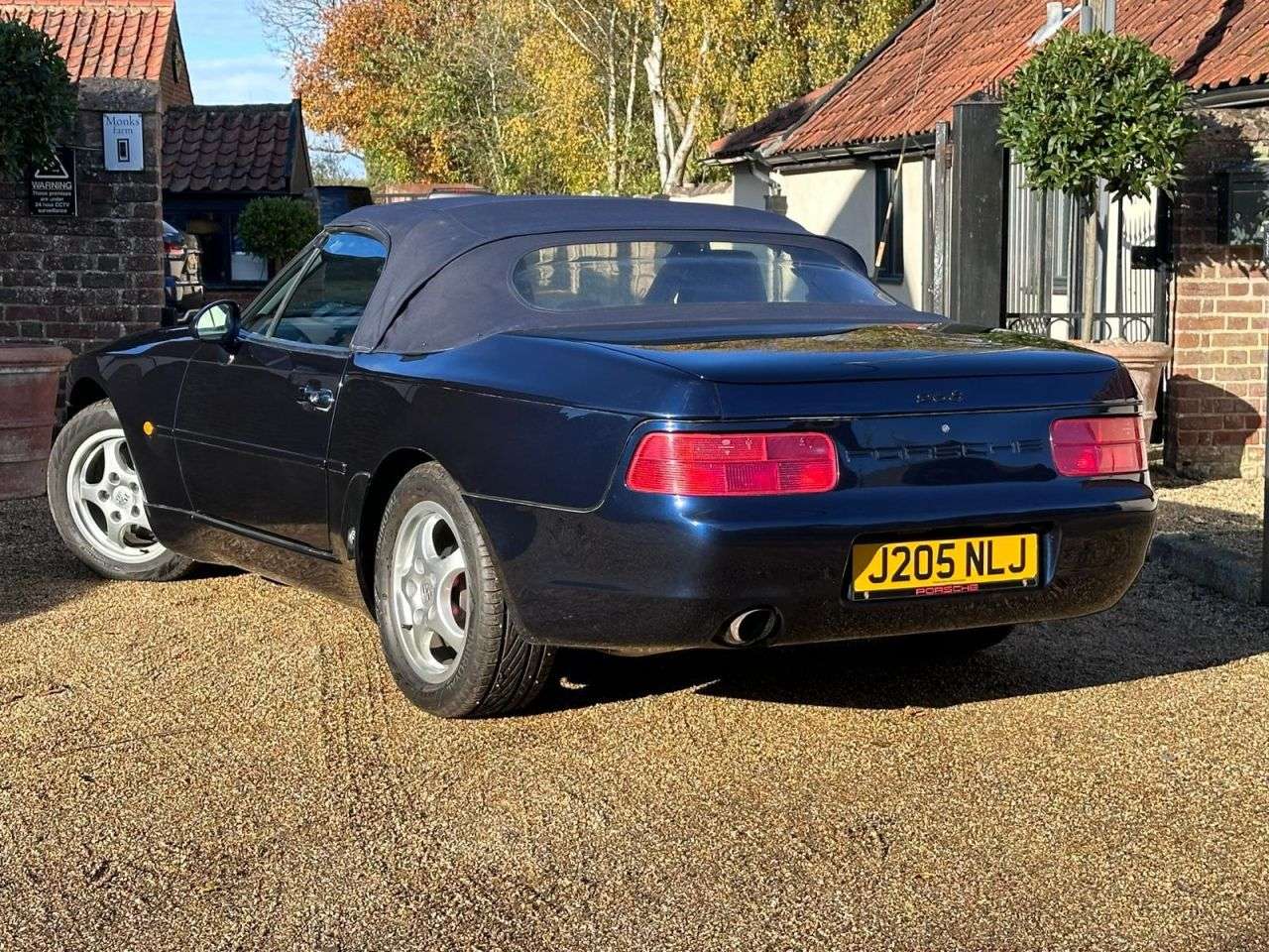A 1999 PORSCHE 968 3.0 Convertible 2dr Petrol Manual (240 bhp) DRIVES EXCEPTIONALLY WELL MET B A 1999 PORSCHE 968 3.0 Convertible 2dr Petrol Manual (240 bhp) DRIVES EXCEPTIONALLY WELL MET B