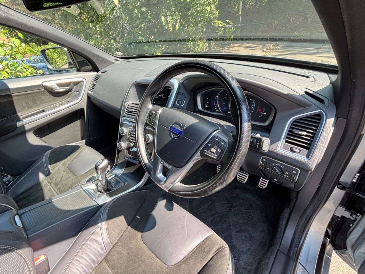 2014 VOLVO XC60 2014 VOLVO XC60