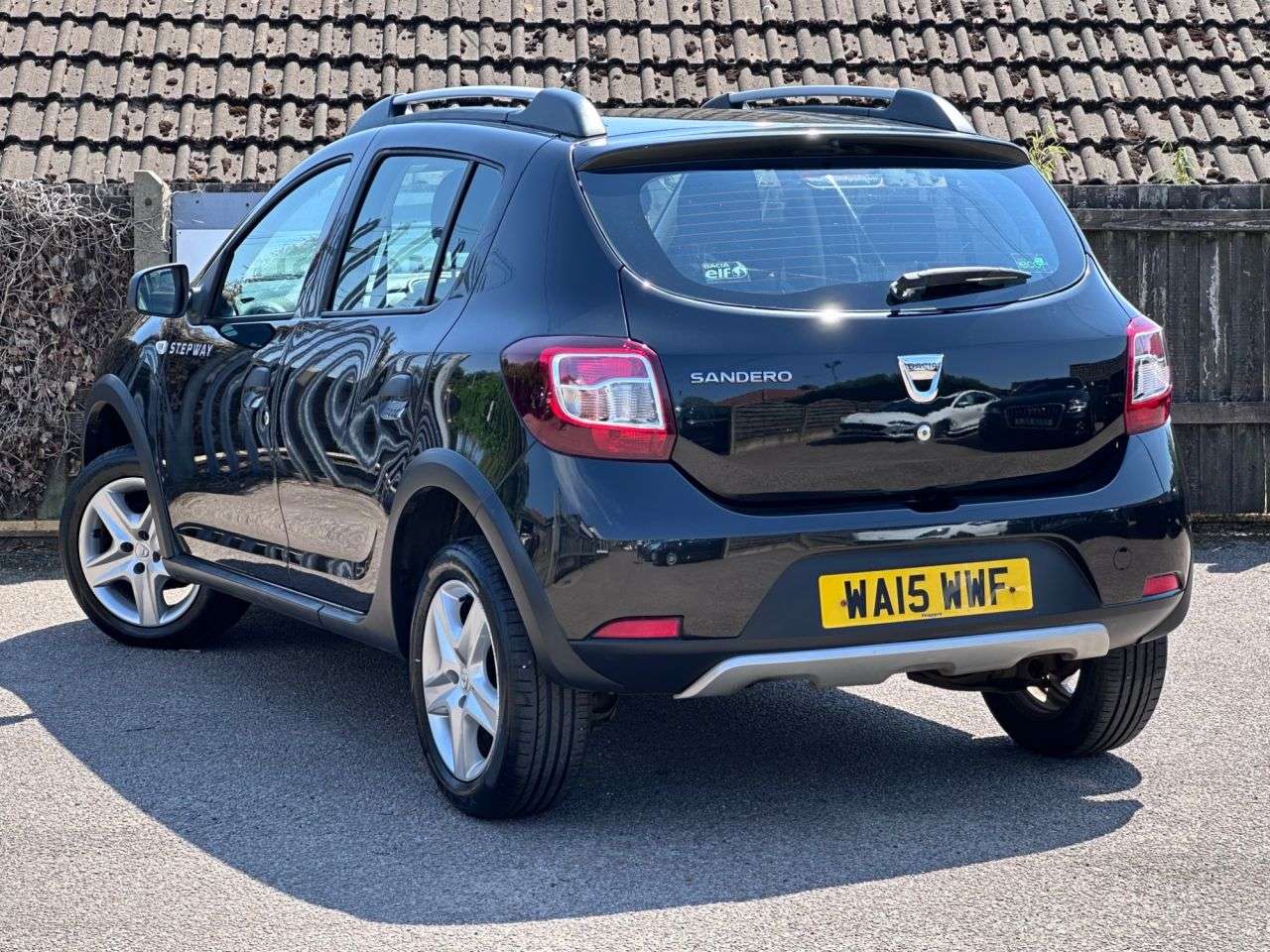 A 2015 DACIA SANDERO STEPWAY 0.9 TCe Ambiance Hatchback 5dr Petrol Manual Euro 5 (90 ps) A 2015 DACIA SANDERO STEPWAY 0.9 TCe Ambiance Hatchback 5dr Petrol Manual Euro 5 (90 ps)