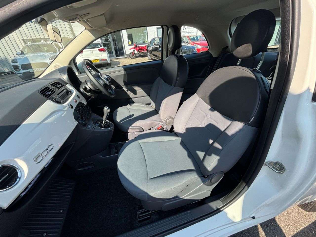 2010 FIAT 500 2010 FIAT 500
