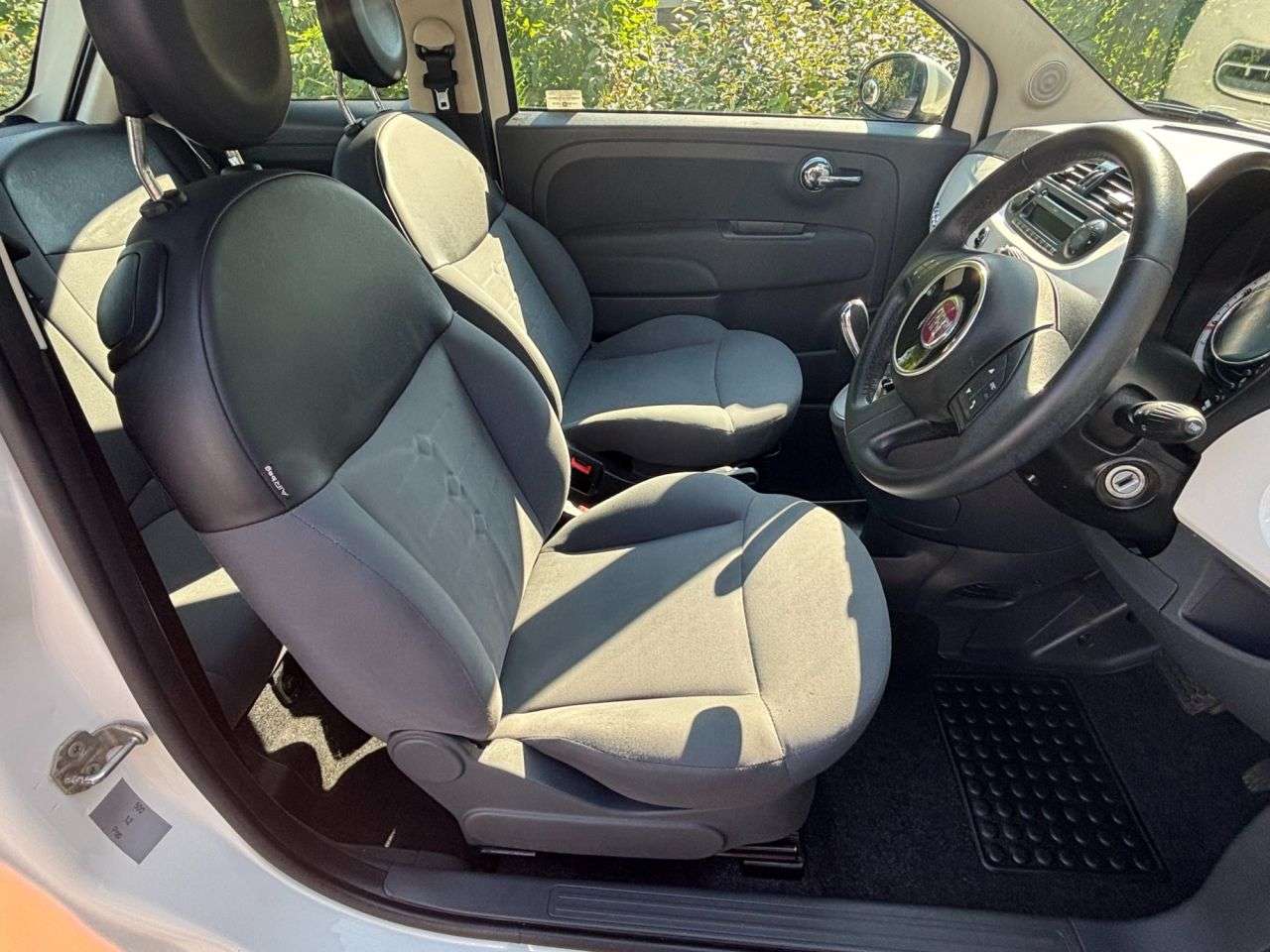 2010 FIAT 500 2010 FIAT 500